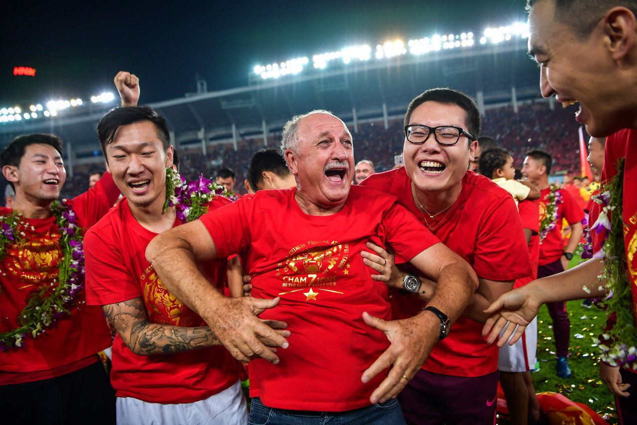 斯科拉里谈1-7:足球允许失败,中国7冠是最好回应 斯科拉里谈1-7:足球允许失败,中国7冠是最好回应