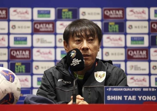 申台龙:未接中国足协报价,若收到将积极考虑