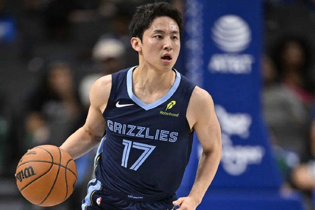 灰熊双向合同锁定河村勇辉 173公分创NBA现役最矮纪录 灰熊双向合同锁定河村勇辉 173公分创NBA现役最矮纪录
